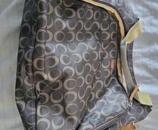 Changing table and changing bag