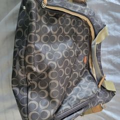 Changing table and changing bag