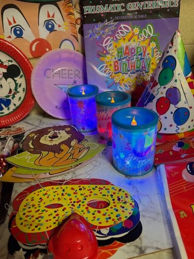 Party accessories