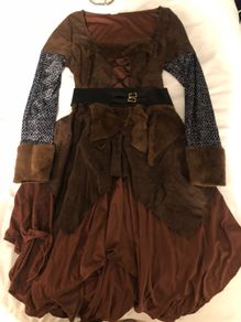 Viking Barbarian Queen Costume (M) Perfect condition