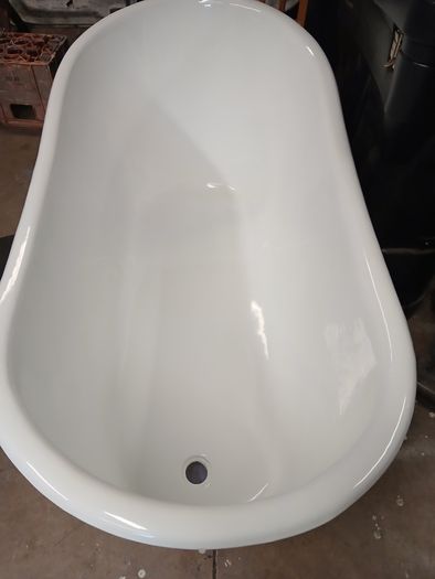 Cast iron bath. New