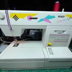 PFAFF Stretch & Jeans Sewing Machine - Just Serviced - Like new!