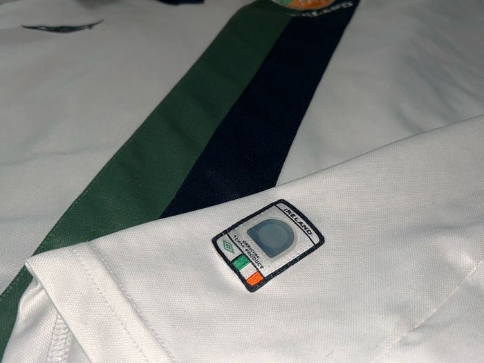 Republic Of Ireland Umbro Leisure Training Jersey Shirt 2002 World Cup Medium Ultra Rare