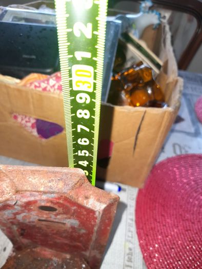 Antique Railway or Guard's Oil Lamp, Designed to be Wall Mounted. paraffin lamp Metal Features a backplate for mounting to a vertical surface and a cylindrical base for fuel
