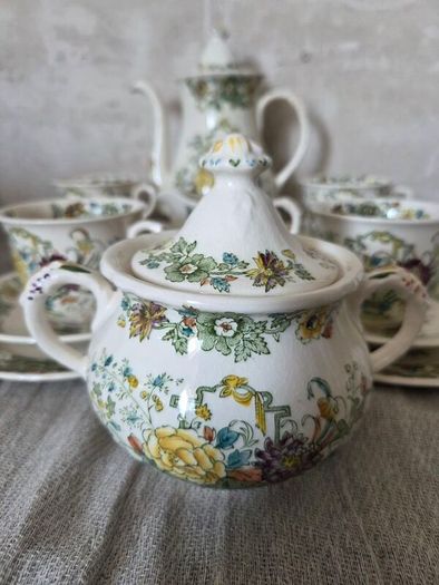 Coffee/Tea Set Mason's