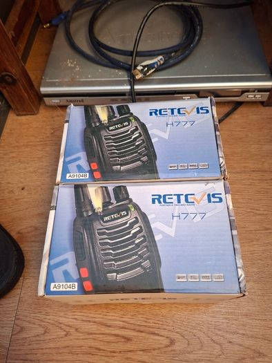Walkie Talkies