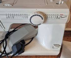 Vintage Toyota Classic RS2000 CSDU Series Sewing Craft