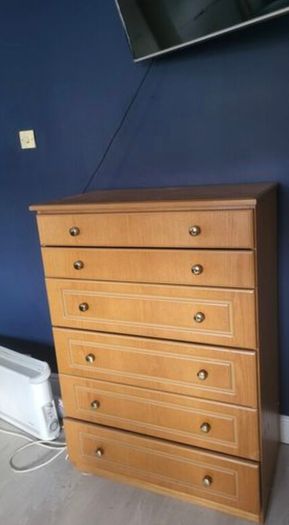 Chest of Drawers
