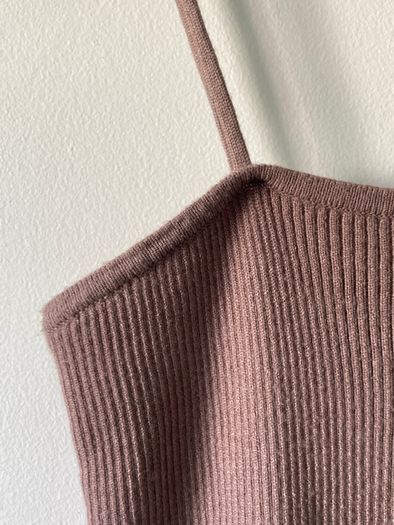 Noisy May ribbed knit taupe top M
