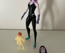 Marvel legends gwen Stacy