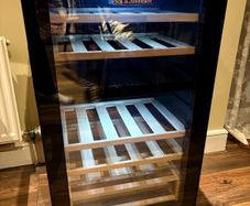 Wine fridge la Someliere