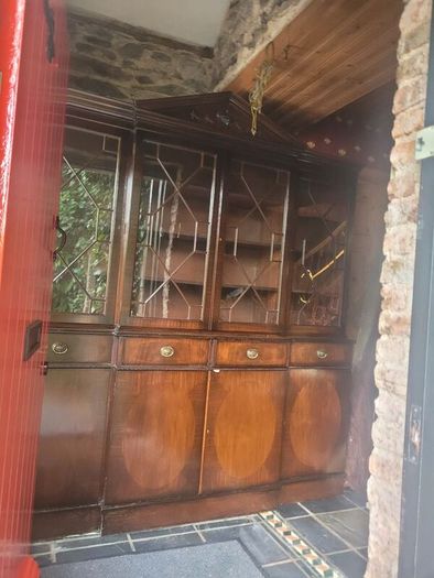 Display Cabinet
