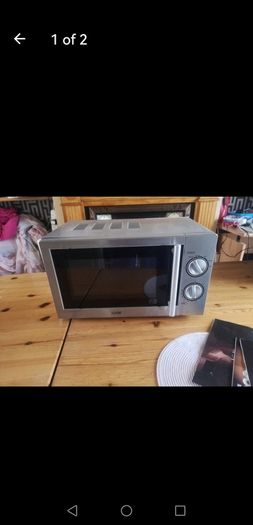 Microwave very little use 65 ono