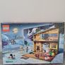 Lego Friends Advent Calendar Image 2