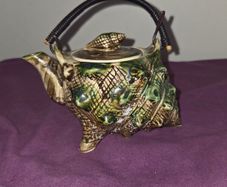 Vintage Shell Teapot