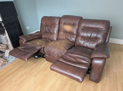 3 seater leather recliner need gone tonight 2 apr