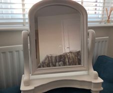 Country Corner dressing table top mirror