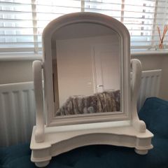 Country Corner dressing table top mirror