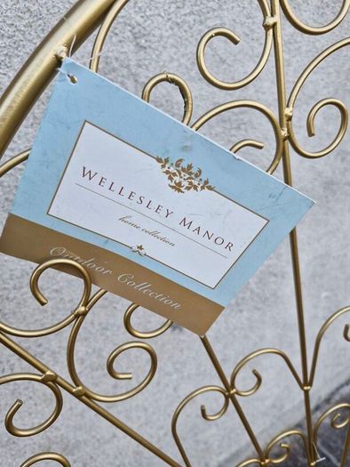 Wellesley Manor Collection - Two Chairs