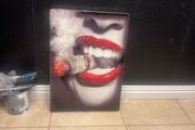 Glossy Effect lips diamond effect too roll note  cig