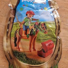 BRAND NEW Playmobil Country 6968 Knight With Flower Pony Action Figure