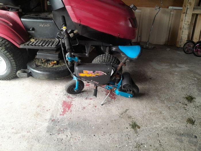 Small  e bike