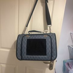 dog carrier
