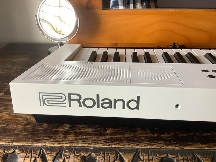 Roland GO:KEYS 5 mint
