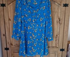 Blue Floral Savida Dress. Size 14
