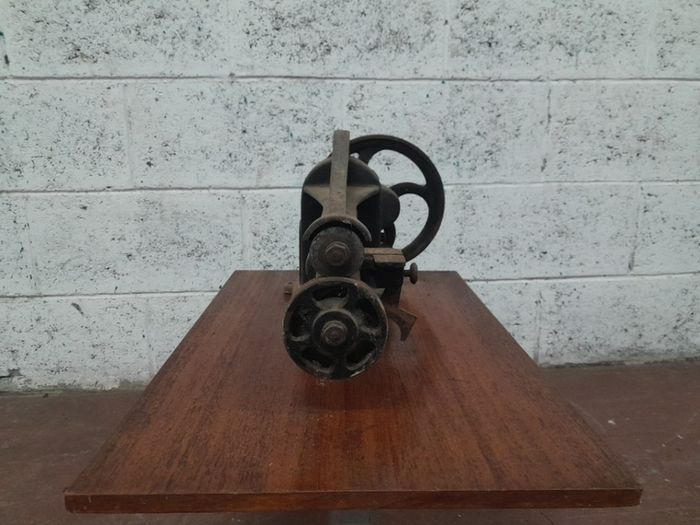 Antique Attila Shoe Man Leather Trimmer Cutter