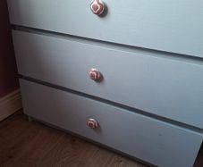 Chest of drawers