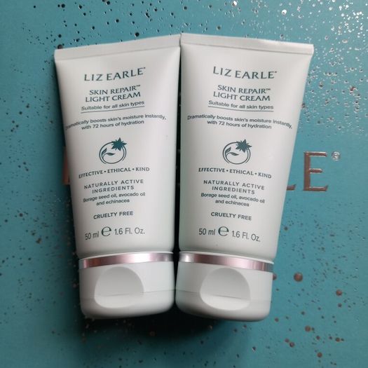 Liz Earle Skin Repair Light Moisturiser 50ml x 2
