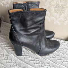 Hobbs heels size 7/5(41)