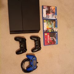 Ps4 500gb 3 controllers