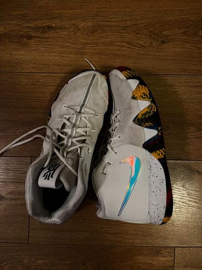 Kyrie 4 NCAA Size 11 Basketball Shoe