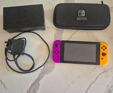 Nintendo Switch 32GB Including Carry Case, Charger, Dock, 2 Joycons (Pictured)
