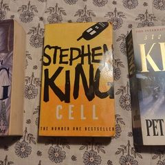Three Stephen King paperbacks job lot