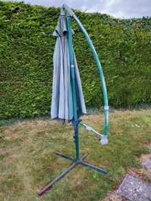 Garden patio parasol