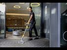 Professional carpet cleaner for rent karcher Puzzi 10/1 Image 3