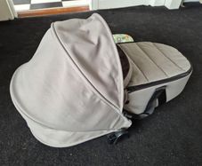 stokke yoyo newborn shell