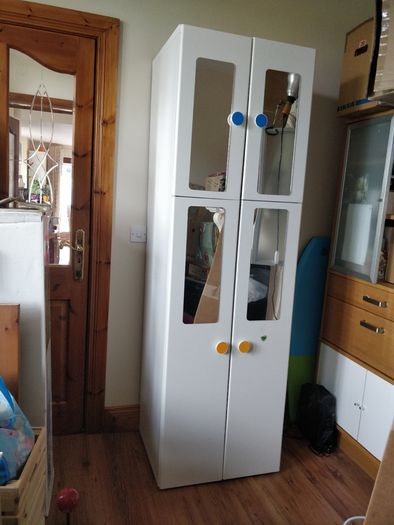 Wardrobe with 4 doors, white, with 1 clothes rail, 3 shelves