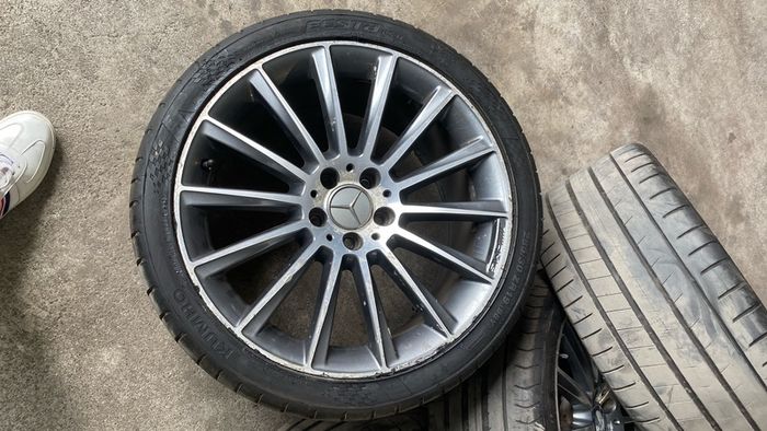 19 inch Mercedes alloys