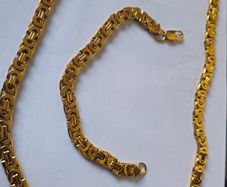 24K Solid Yellow Gold Round Bracelet and chain