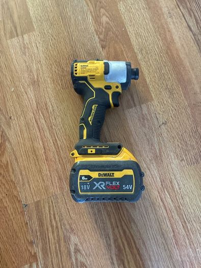 Dewalt Dcd 840 with 6 amp battery