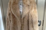 New with tags Zara faux fur in blonde