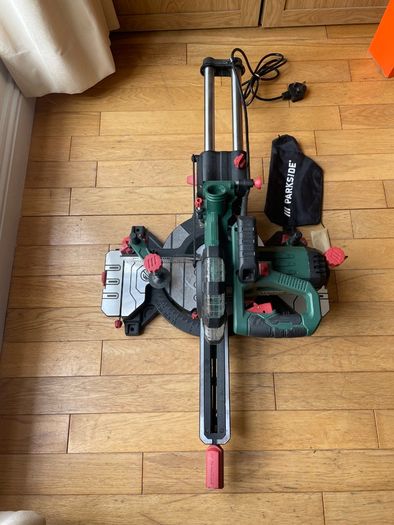 Parkside MPRZ 2000 sliding compound mitre saw