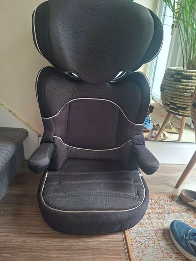 High back booster - isofix