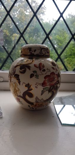 Mason Urn