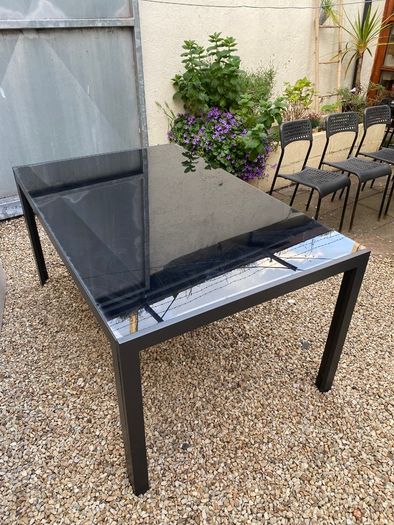 Outdoor dining table and chairs