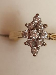18ct gold diamond cluster ring
